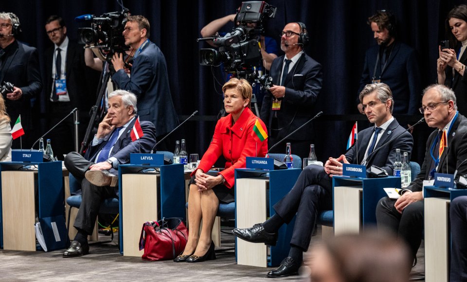 K. Budrys NATO susitikime: investicijos į gynybą ir ilgalaikė parama Ukrainai yra būtini Aljanso saugumui užtikrinti